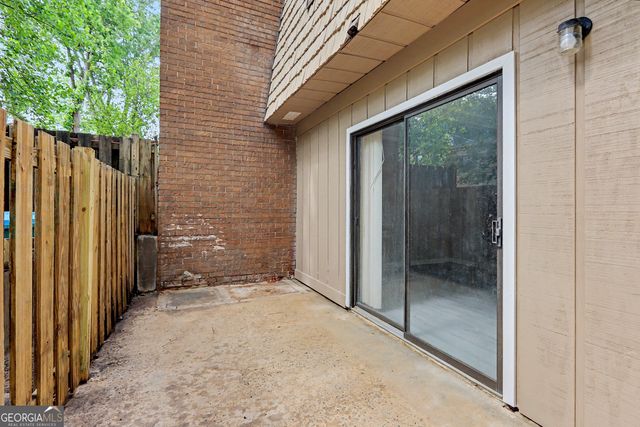 6426 Woodstone Way, Morrow, GA 30260