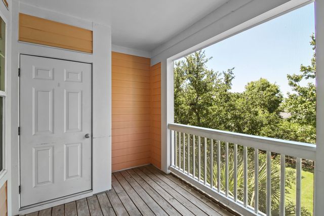 2033 Chatelain Way, Mount Pleasant, SC 29464