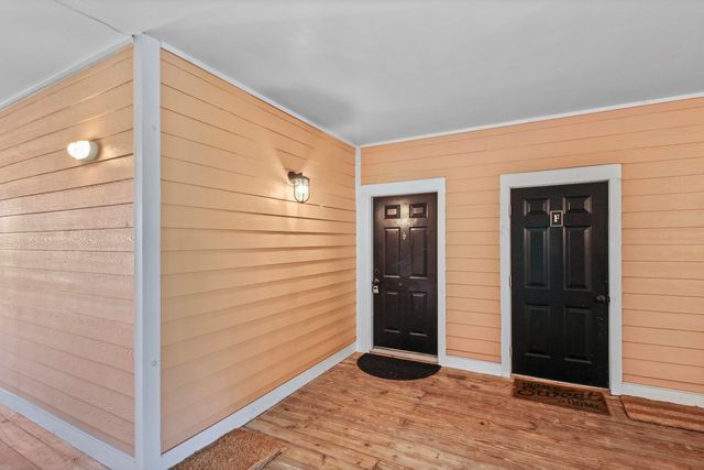2033 Chatelain Way, Mount Pleasant, SC 29464