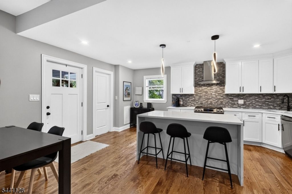336 North Ave, Garwood Boro, NJ 07027