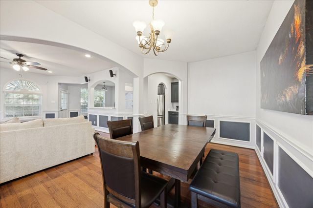 6426 E Linpar Court, Houston, TX 77040