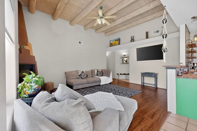 4312 Woodrose Road NW, Albuquerque, NM 87114