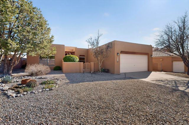4312 Woodrose Road NW, Albuquerque, NM 87114