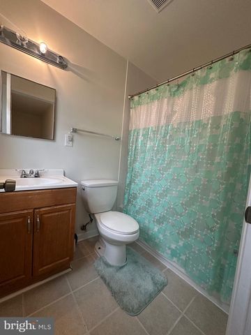 6621 STOCKTON LN, Hyattsville, MD 20784