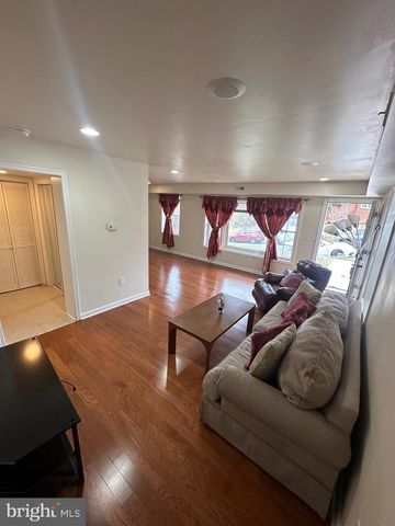 6621 STOCKTON LN, Hyattsville, MD 20784