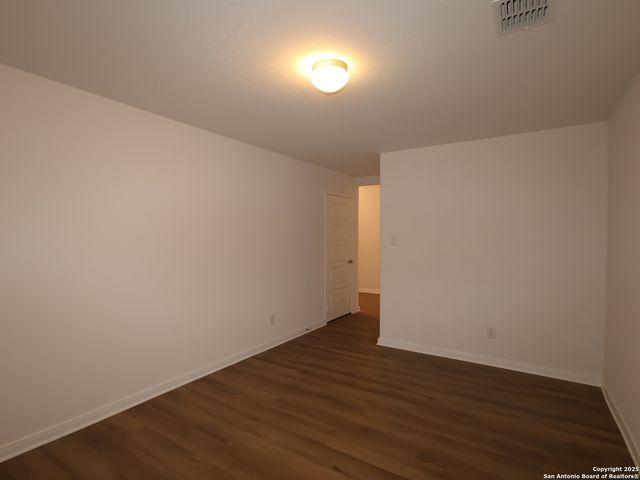 2804 Whiskey Pass, Seguin, TX 78155