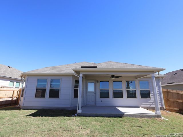 2804 Whiskey Pass, Seguin, TX 78155