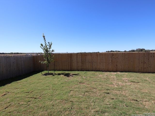 2804 Whiskey Pass, Seguin, TX 78155