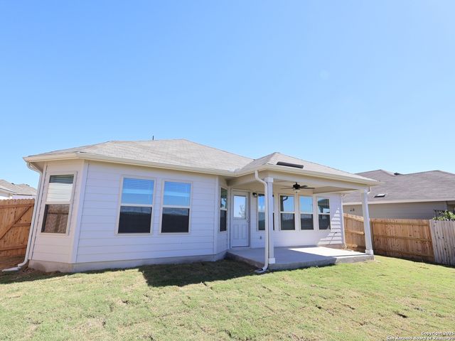 2804 Whiskey Pass, Seguin, TX 78155