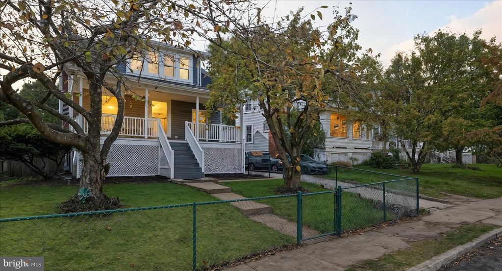 112 MALLOW HILL RD, Baltimore, MD 21229