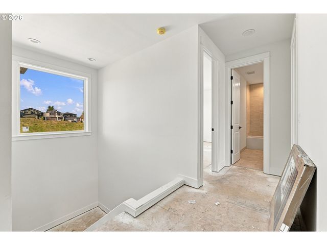 3606 Sw LILLYBEN Ave, Gresham, OR 97080