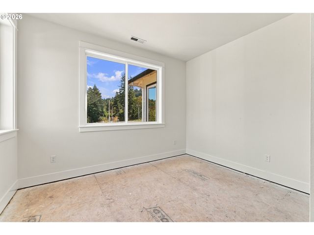3606 Sw LILLYBEN Ave, Gresham, OR 97080