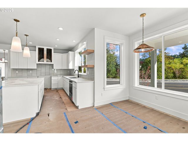 3606 Sw LILLYBEN Ave, Gresham, OR 97080
