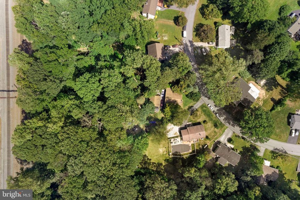 52 CAROL LN, Malvern, PA 19355