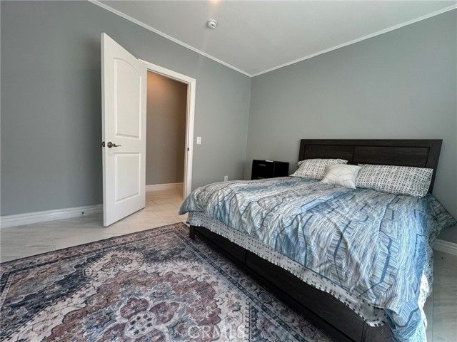 23003 Brenford, Woodland Hills (los Angeles), CA 91364