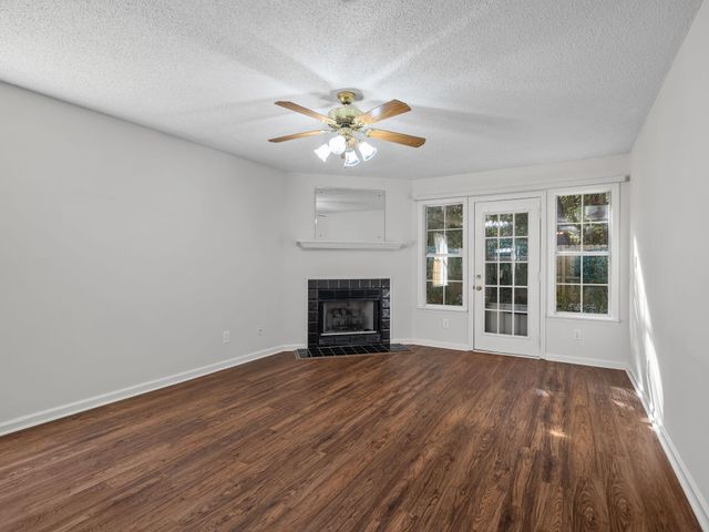 1129 Webber Way, Spartanburg, SC 29307