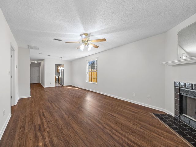 1129 Webber Way, Spartanburg, SC 29307