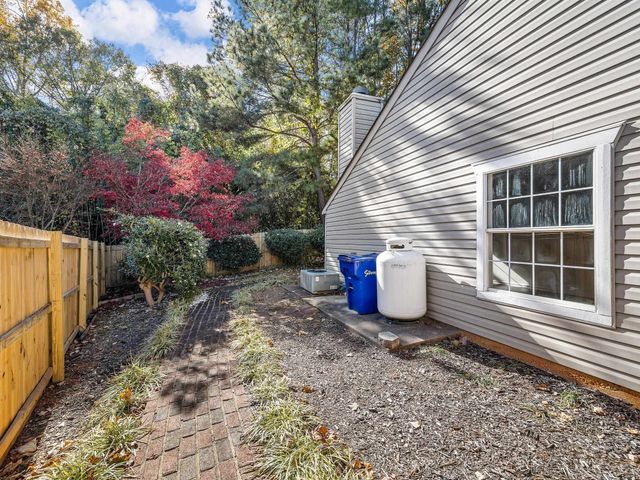 1129 Webber Way, Spartanburg, SC 29307