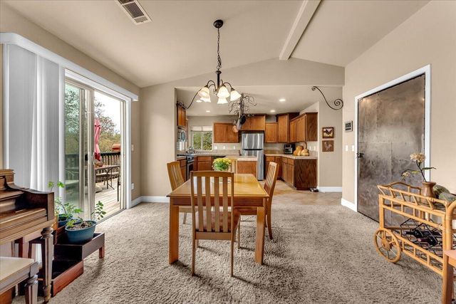 19572 Covington Mill Drive, Cottonwood, CA 96022