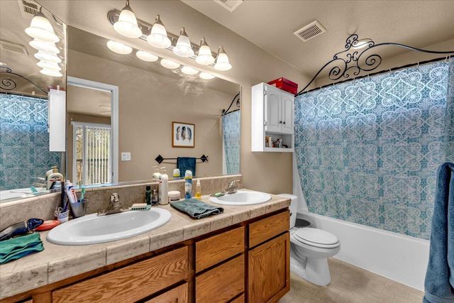 19572 Covington Mill Drive, Cottonwood, CA 96022