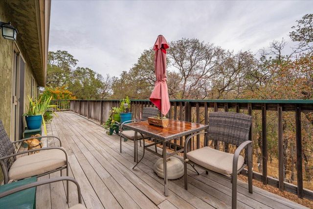 19572 Covington Mill Drive, Cottonwood, CA 96022