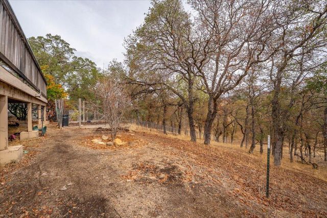 19572 Covington Mill Drive, Cottonwood, CA 96022