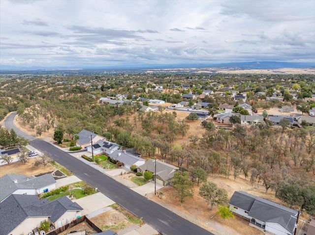 19572 Covington Mill Drive, Cottonwood, CA 96022