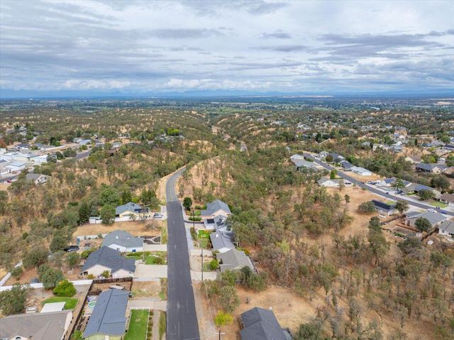 19572 Covington Mill Drive, Cottonwood, CA 96022