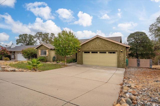 19572 Covington Mill Drive, Cottonwood, CA 96022