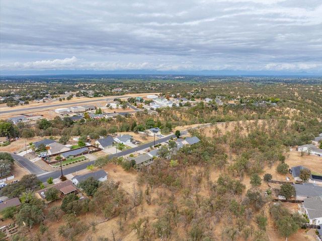 19572 Covington Mill Drive, Cottonwood, CA 96022
