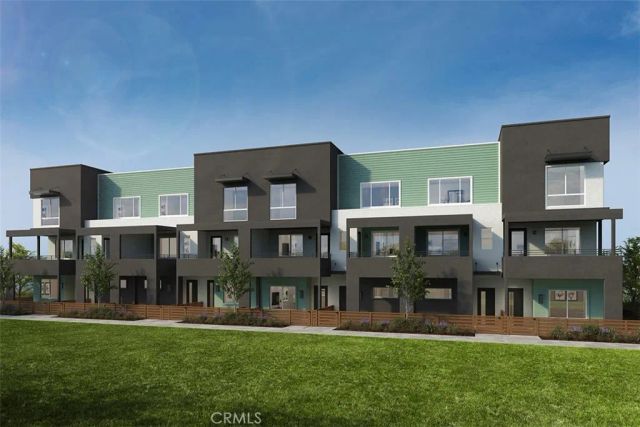 105 Chaparral, Tustin, CA 92780