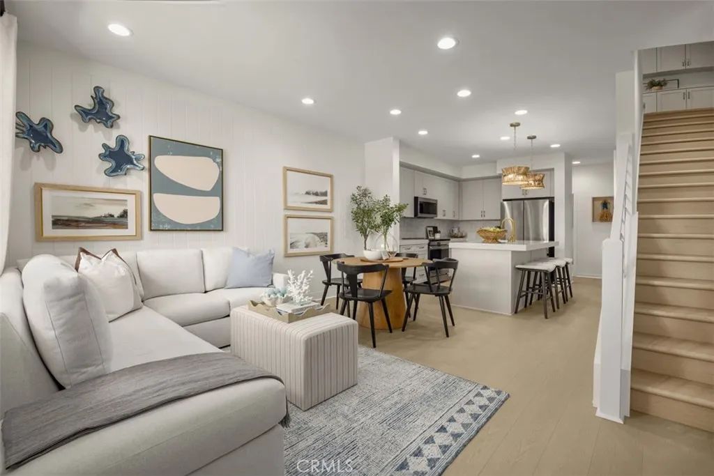 105 Chaparral, Tustin, CA 92780