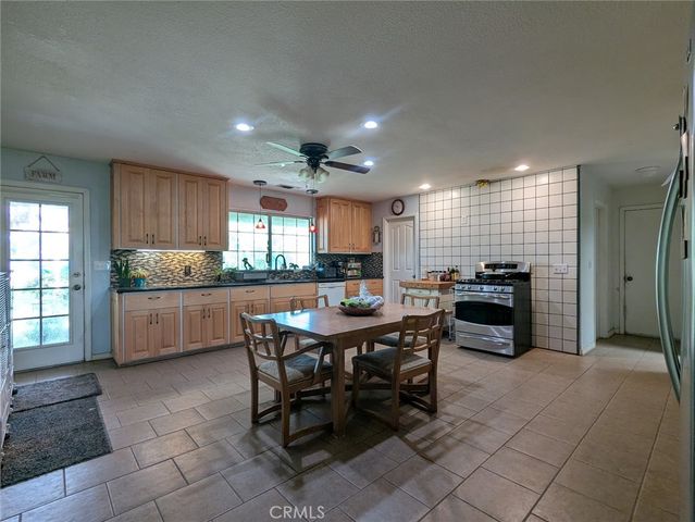 2304 Hutton, Durham, CA 95938