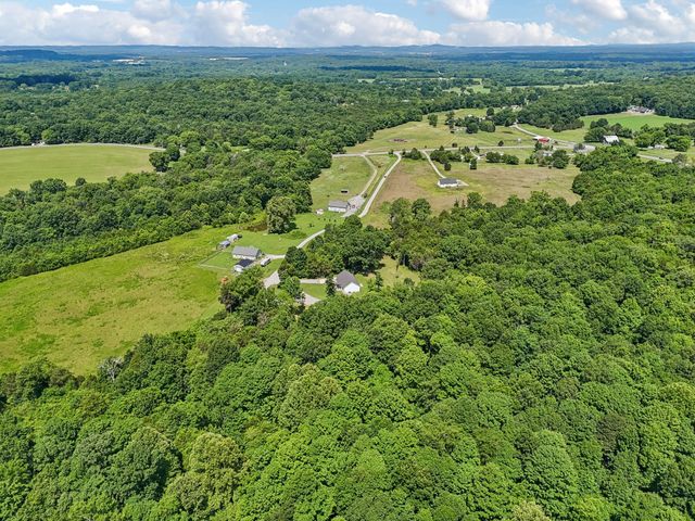 747 Belfast Farmington Rd, Lewisburg, TN 37091