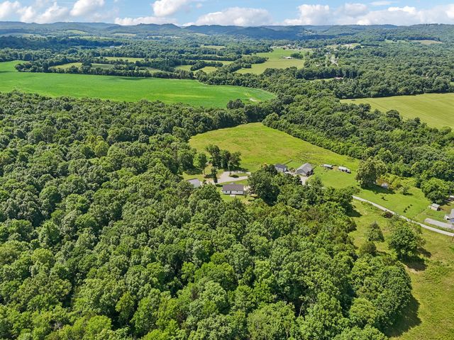 747 Belfast Farmington Rd, Lewisburg, TN 37091