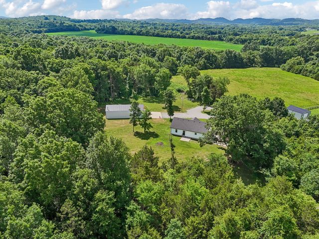 747 Belfast Farmington Rd, Lewisburg, TN 37091
