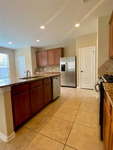 15 Sagamore Ridge, The Woodlands, TX 77389