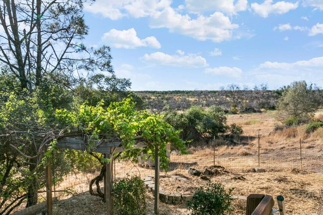 2970 Texas Hill Rd, Placerville, CA 95667