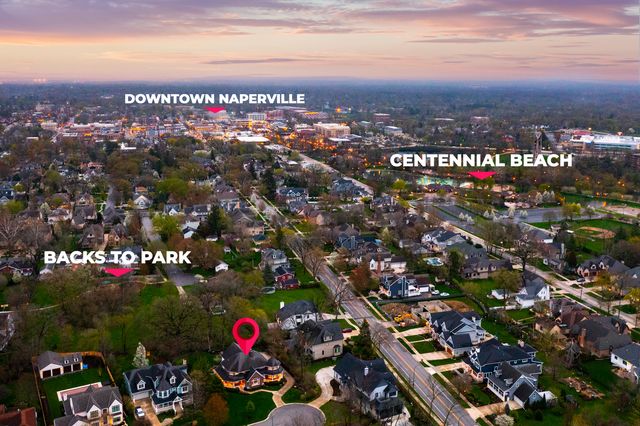 70 Forest Avenue, Naperville, IL 60540