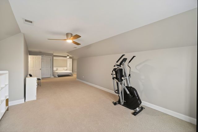 70 Forest Avenue, Naperville, IL 60540