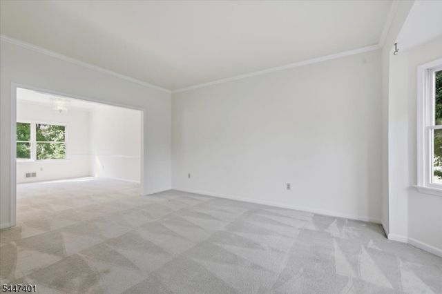 151 Brandon Ct, Branchburg Twp., NJ 08853