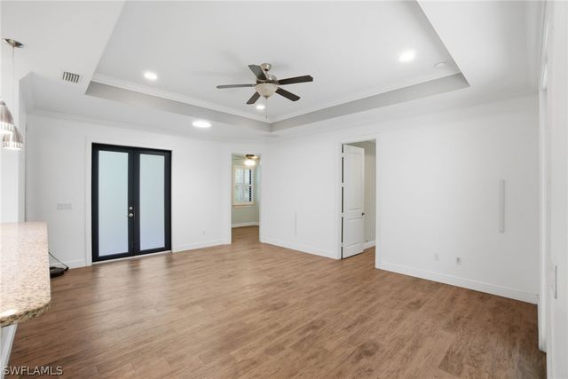 4380 2nd AVE NE, Naples, FL 34120