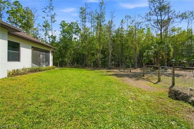 4380 2nd AVE NE, Naples, FL 34120