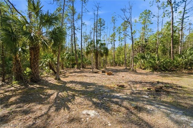 4380 2nd AVE NE, Naples, FL 34120