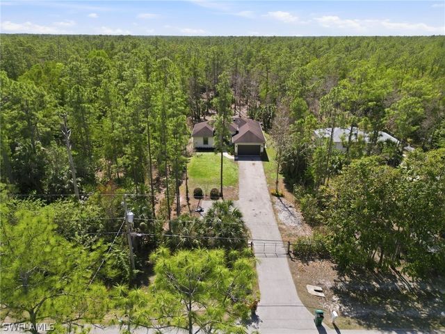 4380 2nd AVE NE, Naples, FL 34120