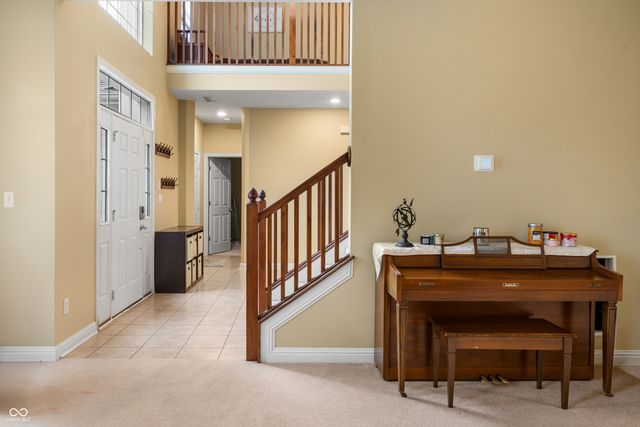 3841 Terrace Woods Drive, Columbus, IN 47201