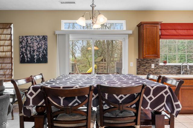 3841 Terrace Woods Drive, Columbus, IN 47201