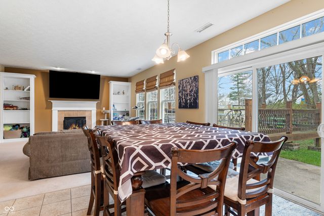 3841 Terrace Woods Drive, Columbus, IN 47201