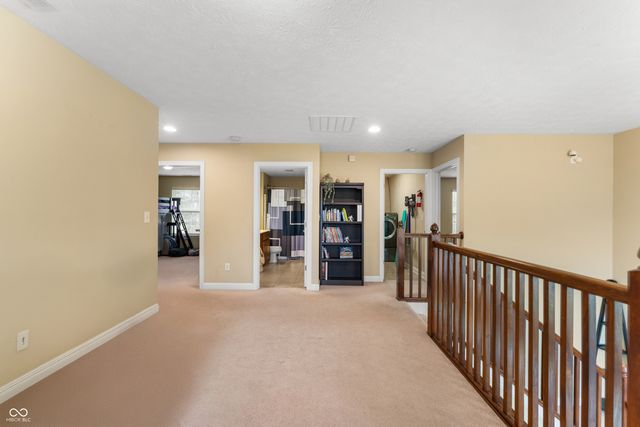 3841 Terrace Woods Drive, Columbus, IN 47201