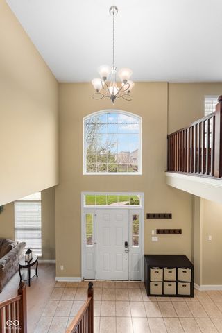 3841 Terrace Woods Drive, Columbus, IN 47201